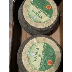 овечий копчёный сыр Pinna Fiore Sardo DOP