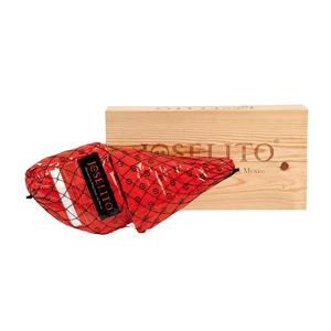 Хамон б/к Joselito в деревянном ящике Иберика бейота (Цена за КГ)