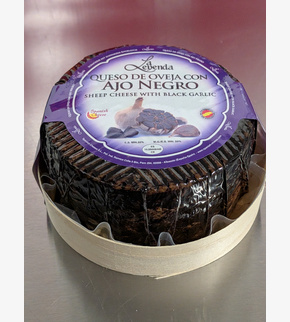 Манчего овечий с черным чесноком 390гр